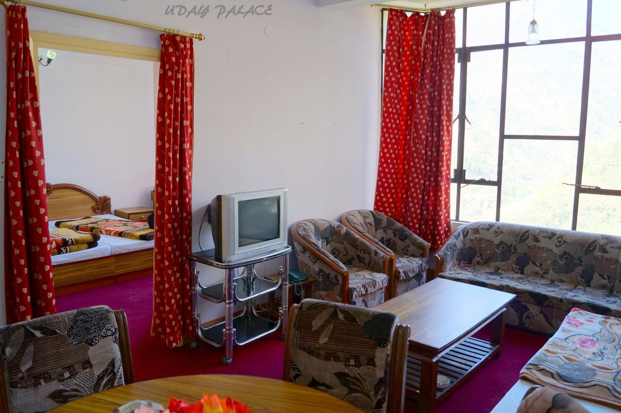 Hotel Uday Palace Pipalkoti エクステリア 写真