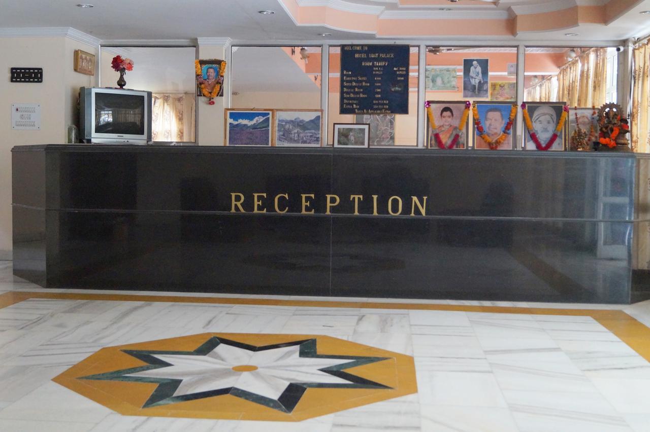 Hotel Uday Palace Pipalkoti エクステリア 写真