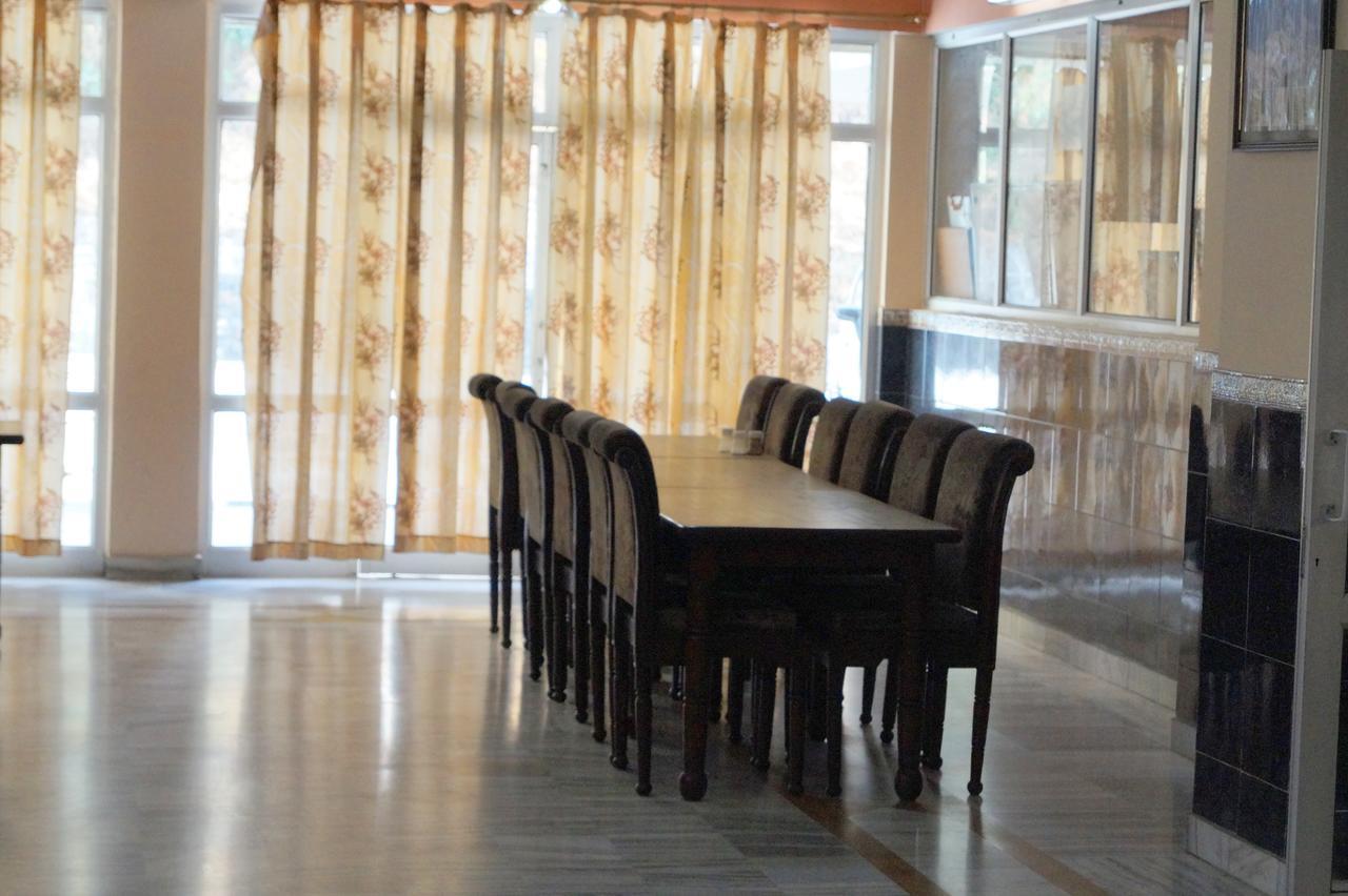Hotel Uday Palace Pipalkoti エクステリア 写真